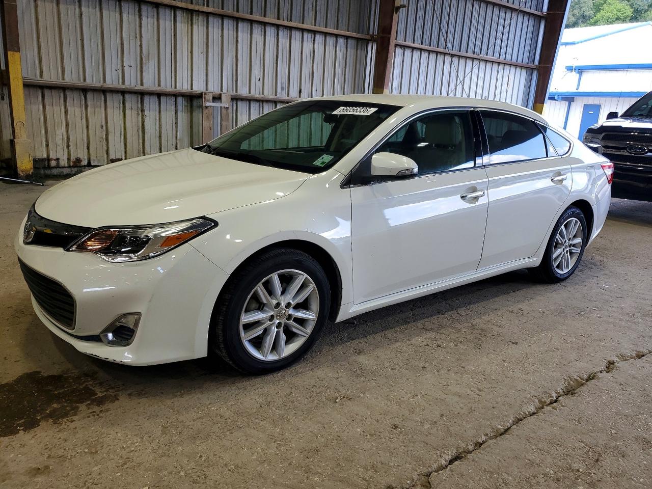 2014 TOYOTA AVALON