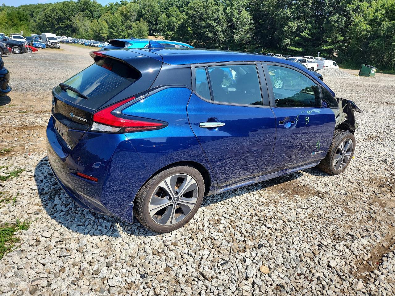 1N4AZ1CPXJC303088 · 2018 NISSAN LEAF · 3/13