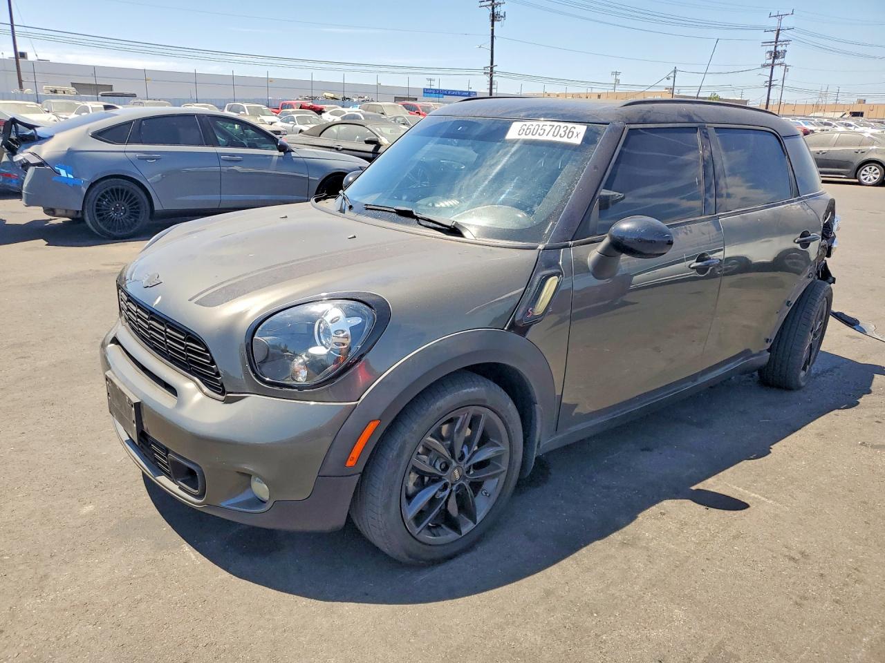 2014 MINI COOPER