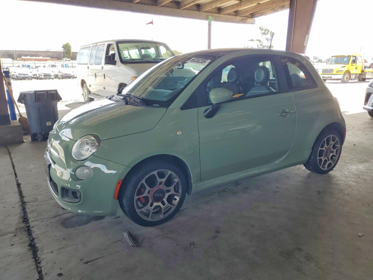 3C3CFFBR5DT618745 · 2013 FIAT 500