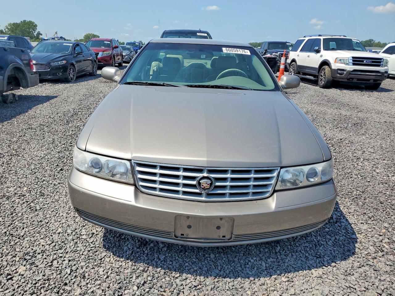 1G6KS54Y5YU171320 · 2000 CADILLAC SEVILLE · 5/12