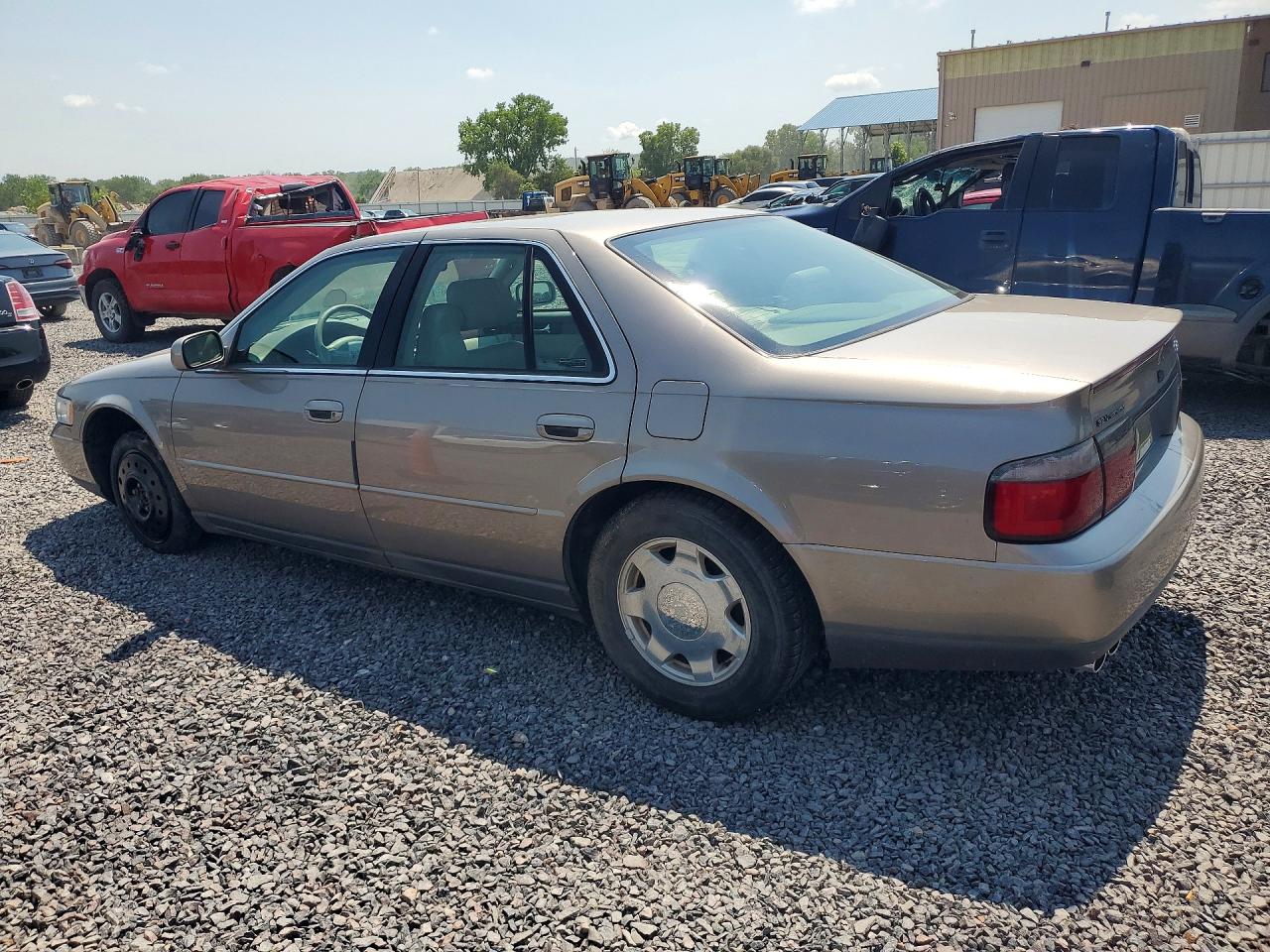 1G6KS54Y5YU171320 · 2000 CADILLAC SEVILLE · 2/12