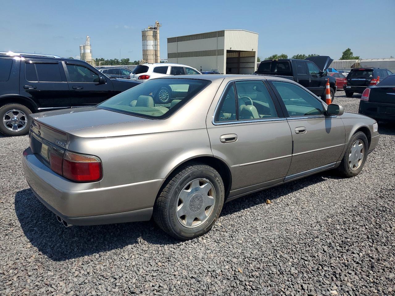 1G6KS54Y5YU171320 · 2000 CADILLAC SEVILLE · 3/12