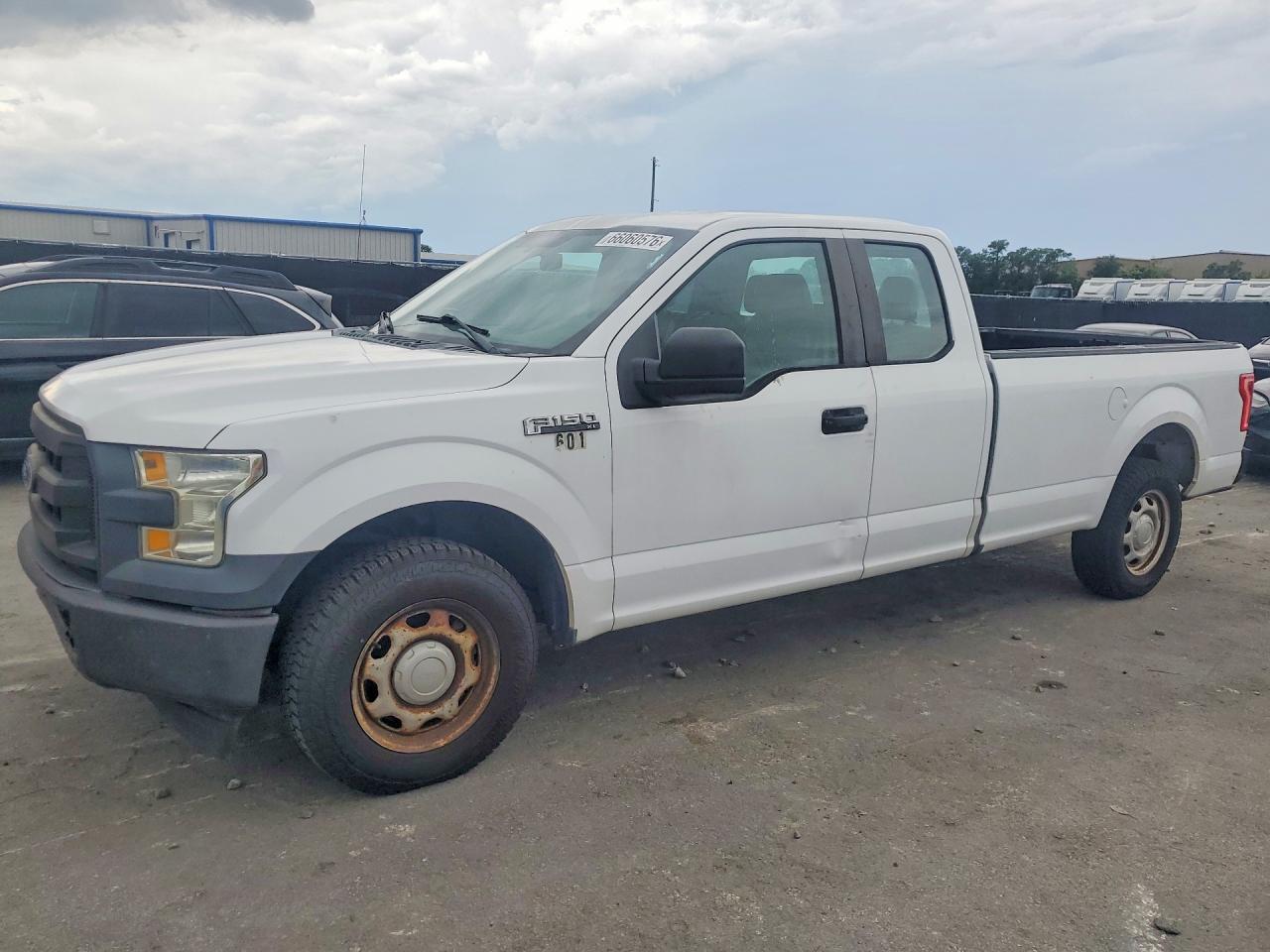 1FTEX1CF4HKC66970 · 2017 FORD F150