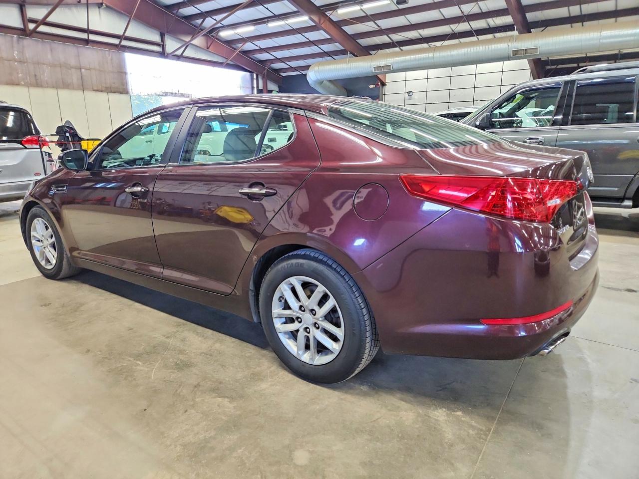5XXGM4A75CG025551 · 2012 KIA OPTIMA · 2/12