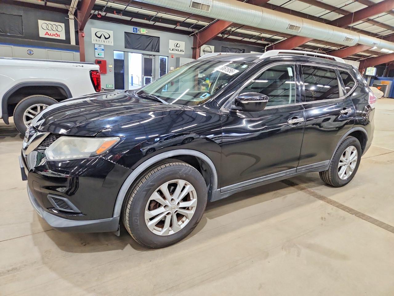 KNMAT2MVXFP520977 · 2015 NISSAN ROGUE