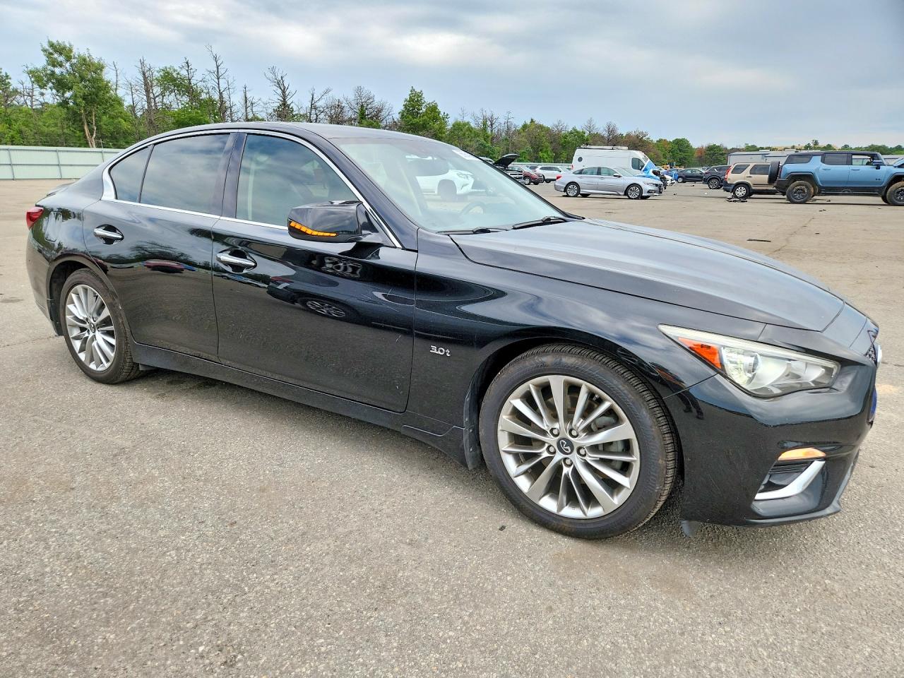 JN1EV7AR1JM439413 · 2018 INFINITI Q50 · 4/12