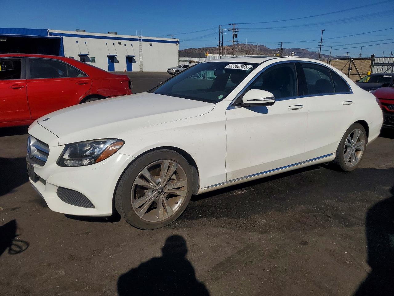 55SWF4JBXJU268894 · 2018 MERCEDES-BENZ C
