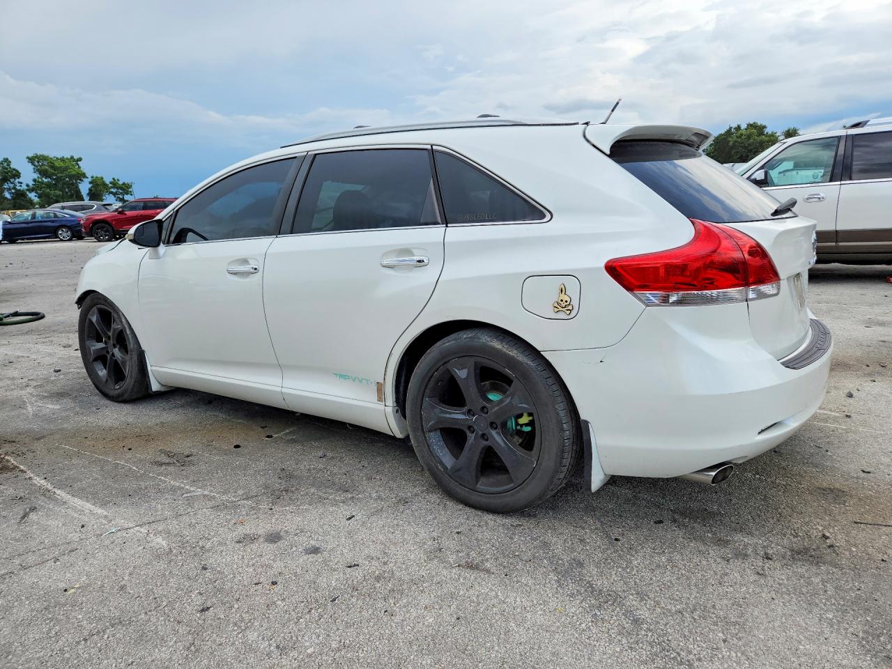 4T3ZK11A59U015701 · 2009 TOYOTA VENZA · 2/13