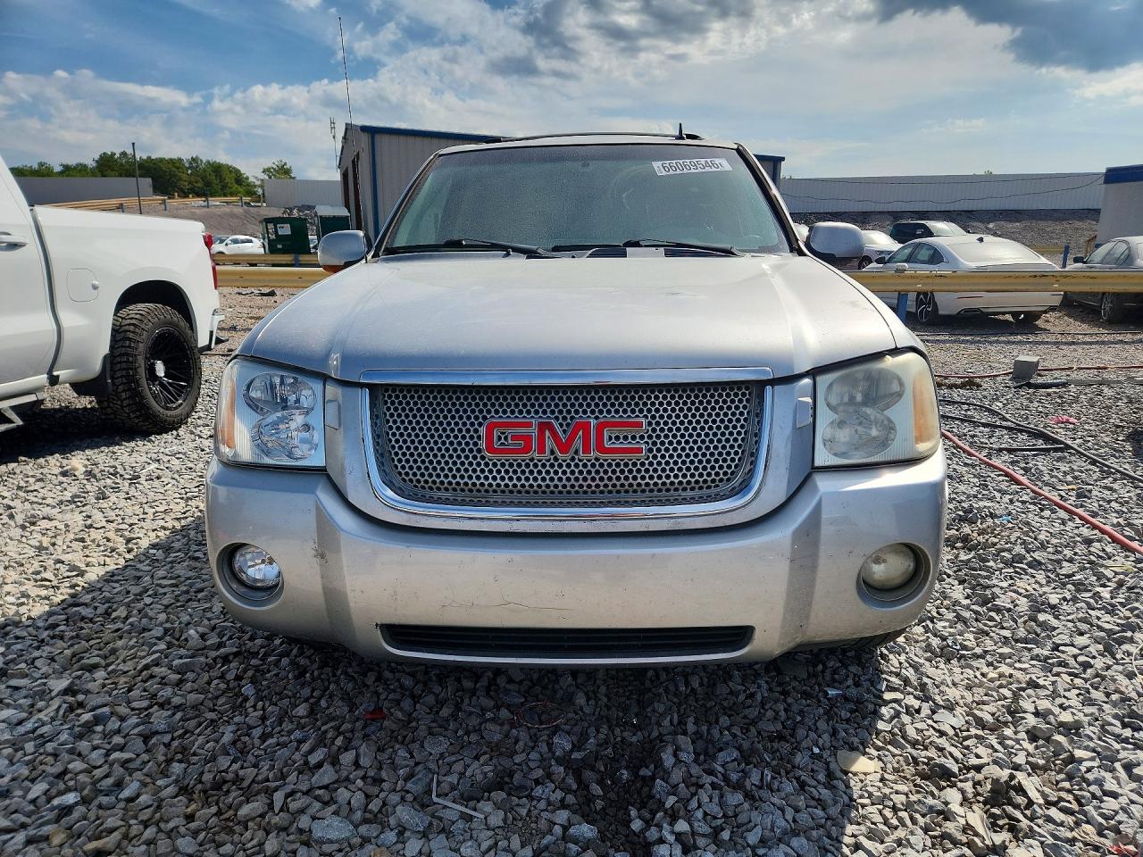 1GKES63M082226187 · 2008 GMC ENVOY · 5/13