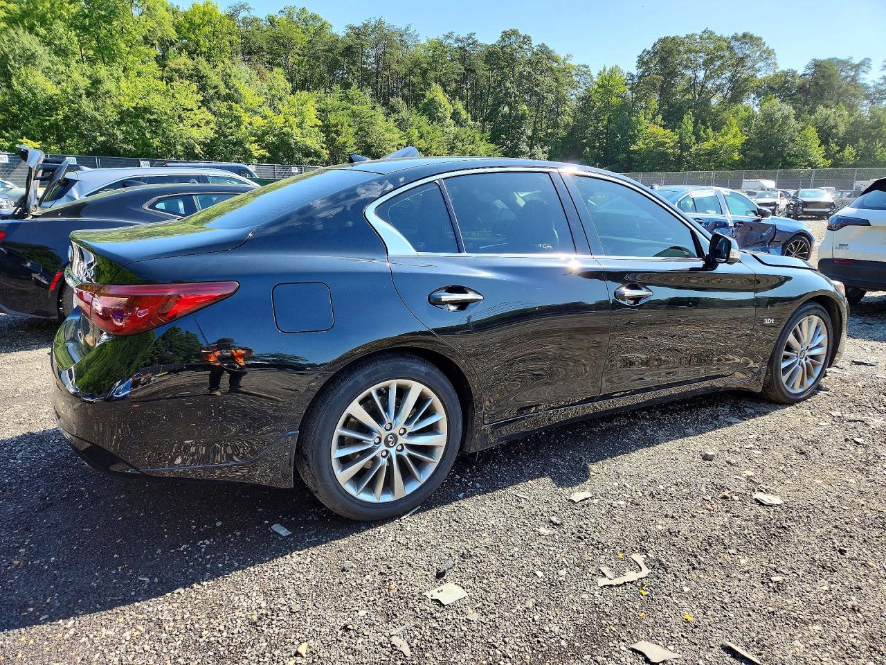 JN1EV7AR5JM445277 · 2018 INFINITI Q50 · 3/12