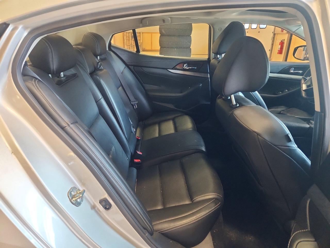1N4AA6AP2JC388550 · 2018 NISSAN MAXIMA · 10/12