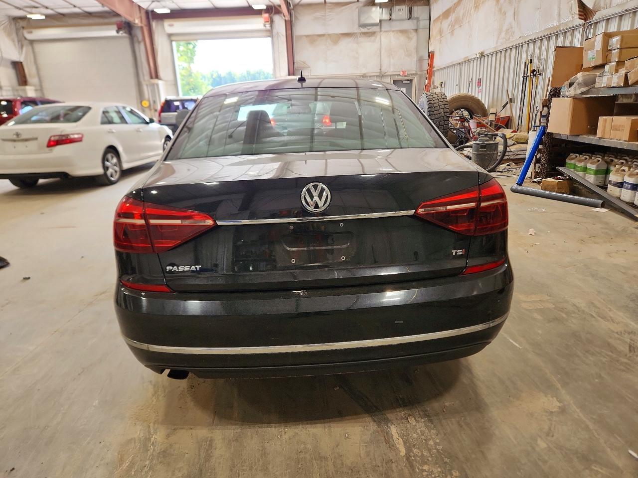 1VWAT7A38HC045238 · 2017 VOLKSWAGEN PASSAT · 6/12