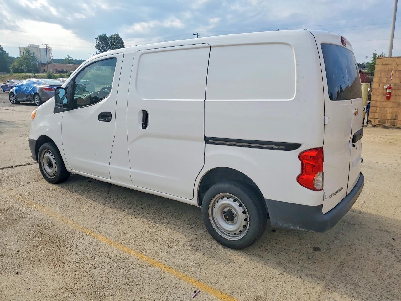3N63M0YN3HK695223 · 2017 CHEVROLET CITY EXPRESS · 2/12