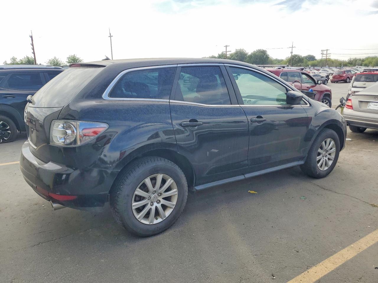 JM3ER2BM9B0387858 · 2011 MAZDA CX-7 · 3/13