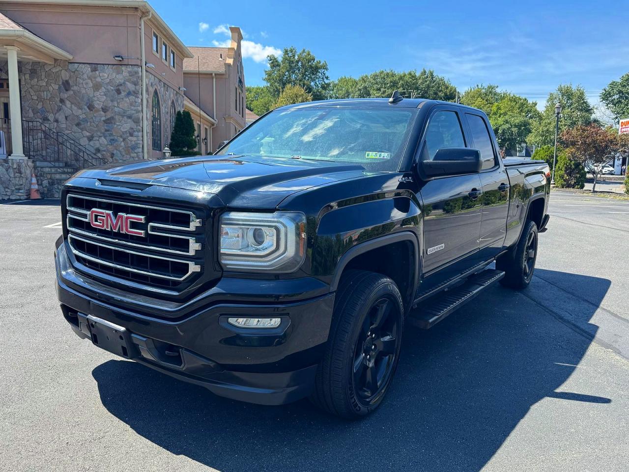 2017 GMC SIERRA