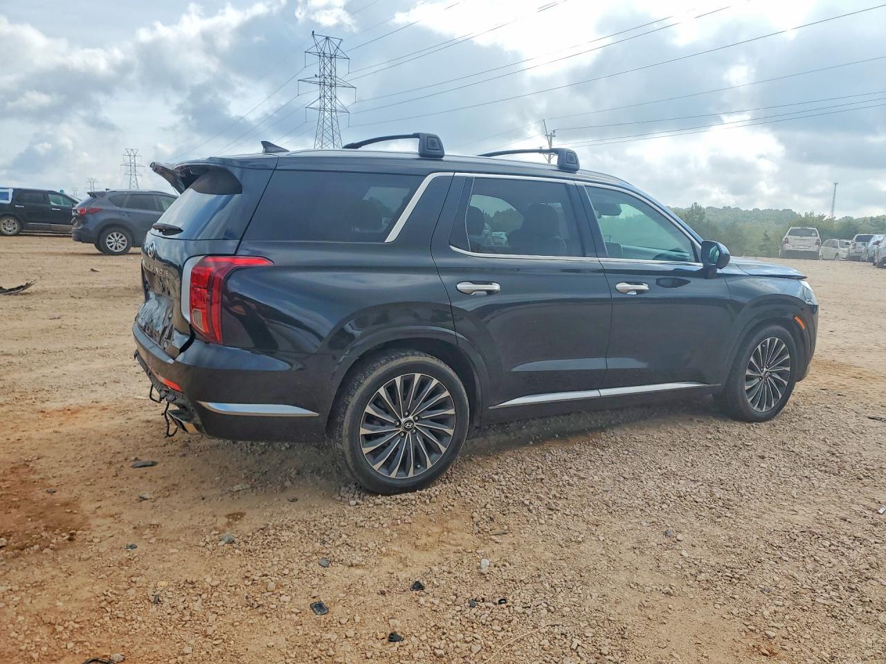 KM8R74GE6PU505194 · 2023 HYUNDAI PALISADE · 3/12
