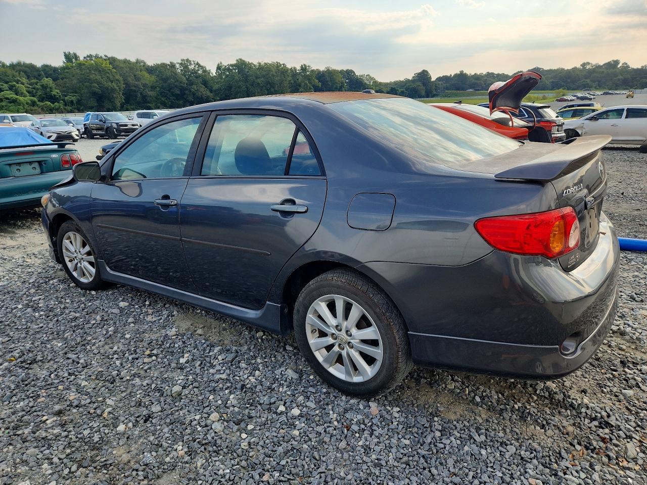 2T1BU4EE2AC470742 · 2010 TOYOTA COROLLA · 2/12