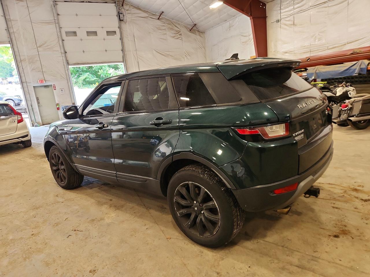 SALVP2BG6GH085938 · 2016 LAND ROVER RANGE ROVER EVOQUE · 2/13