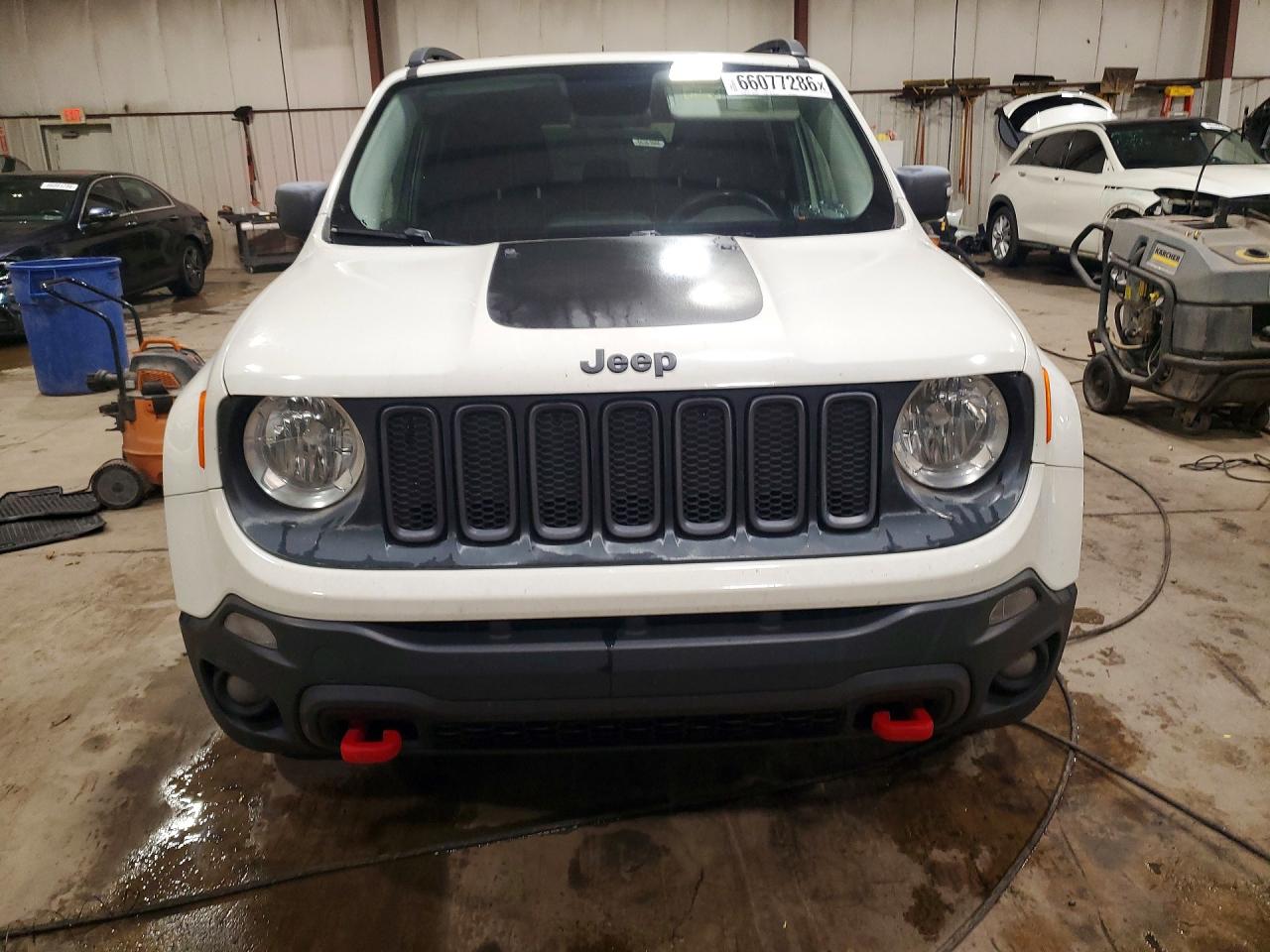 ZACCJBCT6GPD64228 · 2016 JEEP RENEGADE · 5/13