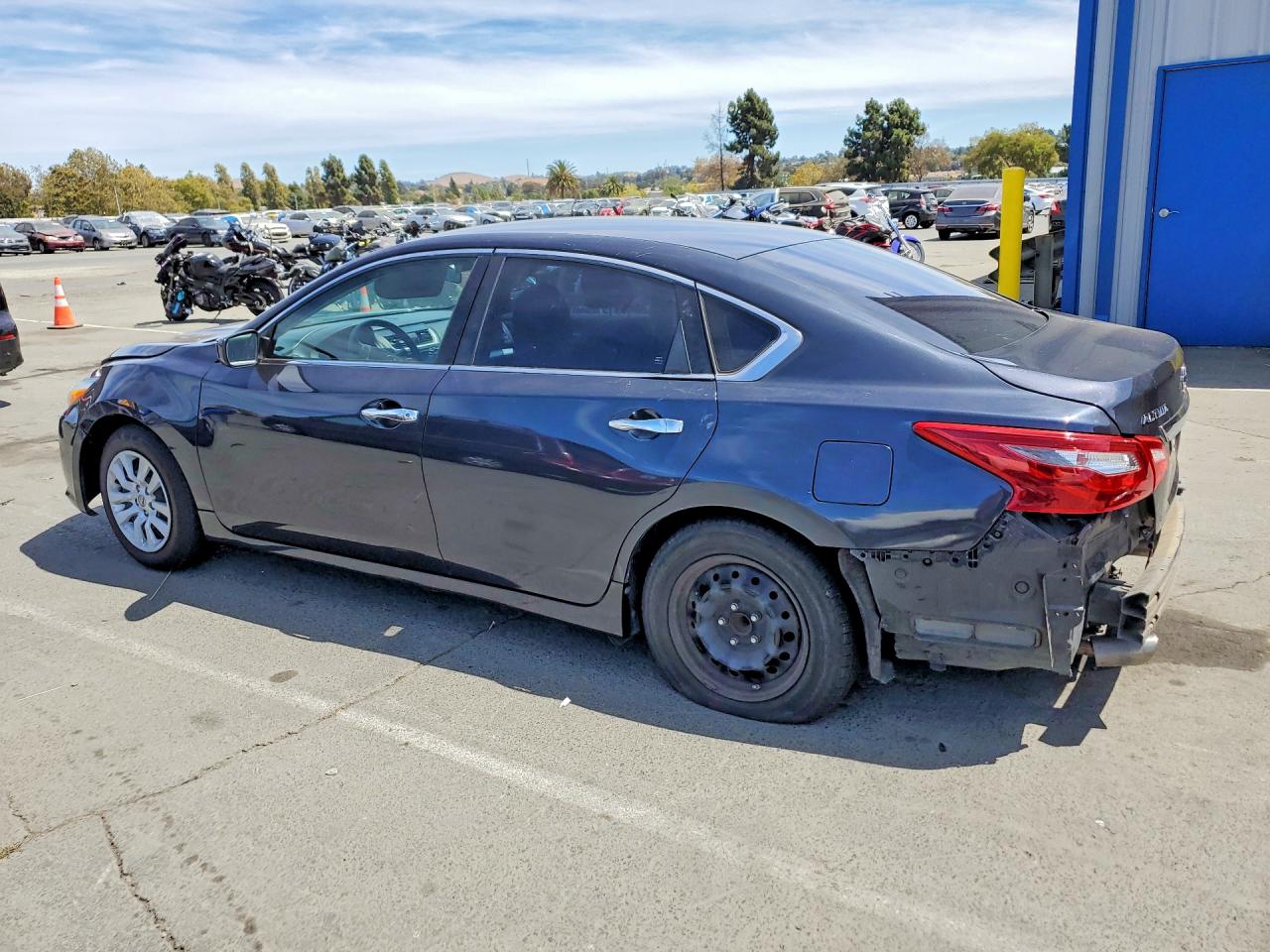 1N4AL3AP3JC221851 · 2018 NISSAN ALTIMA · 2/12
