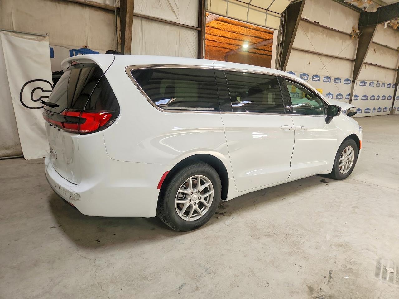 2C4RC1BG2VR567452 · 2027 CHRYSLER PACIFICA · 3/13