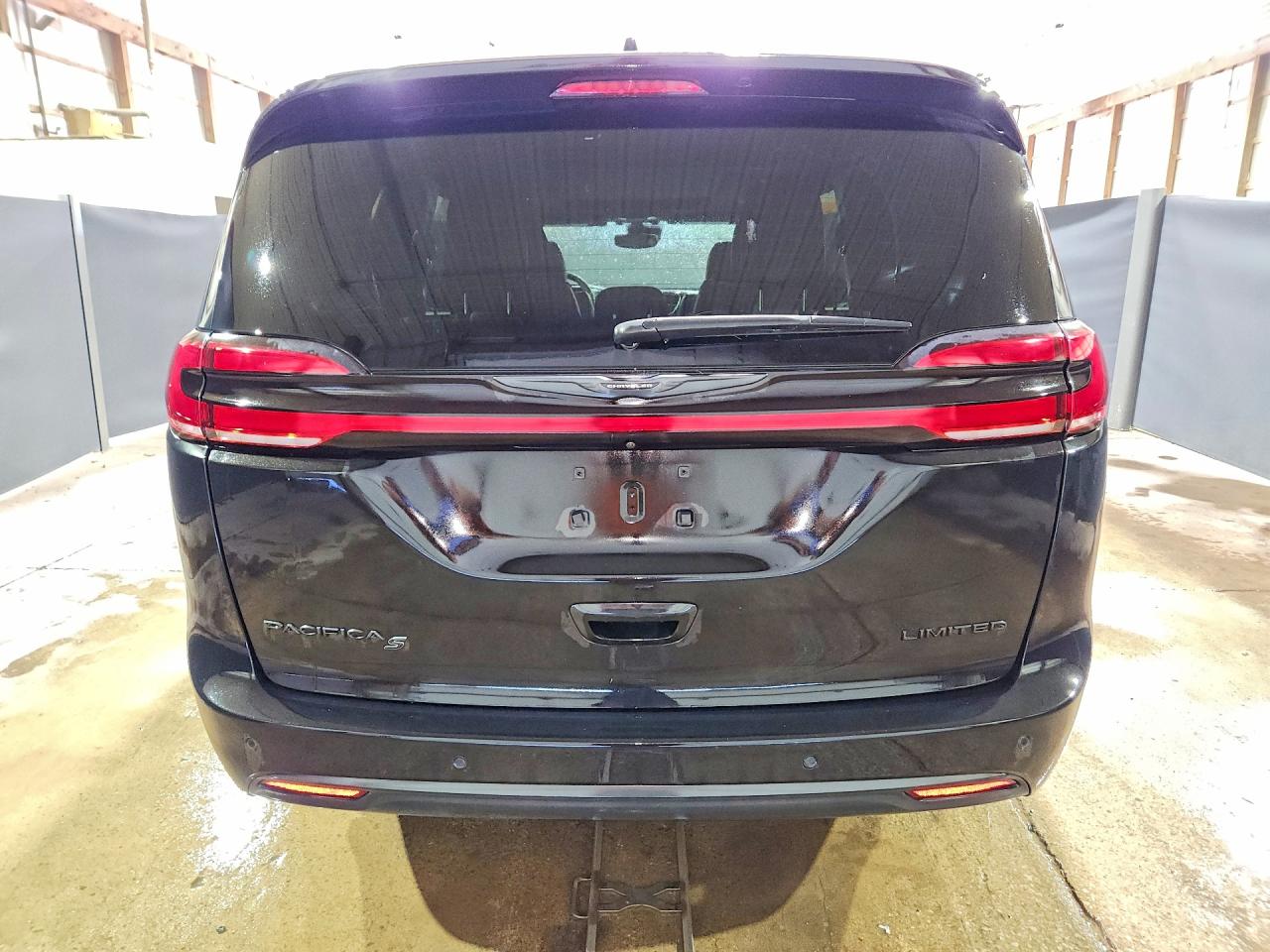 2C4RC1GG2SR514979 · 2025 CHRYSLER PACIFICA · 6/13