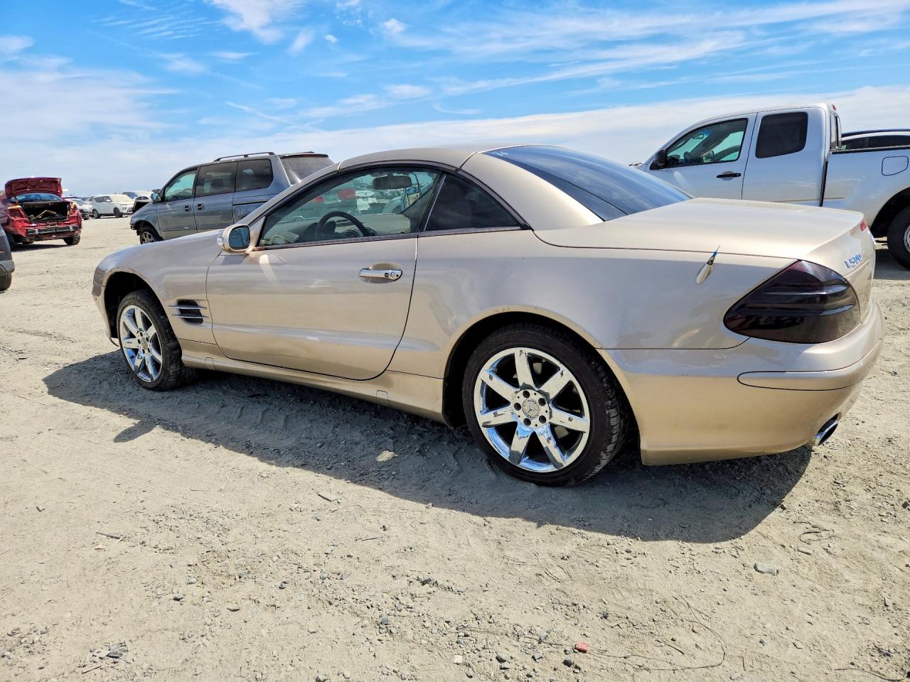 WDBSK75F33F045877 · 2003 MERCEDES-BENZ SL · 2/12