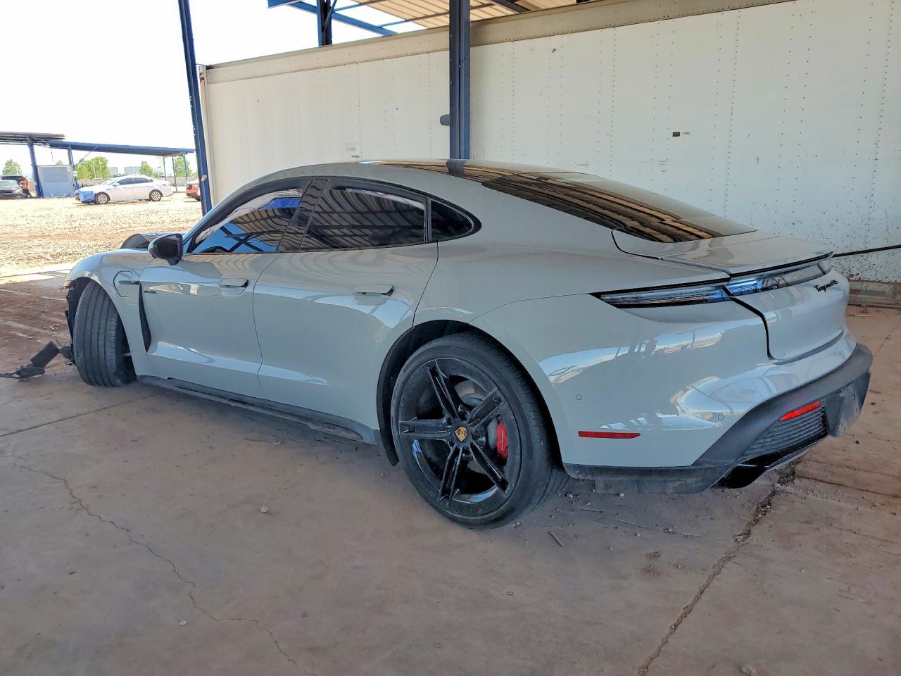 WP0AD2Y15SSA50310 · 2025 PORSCHE TAYCAN · 2/13