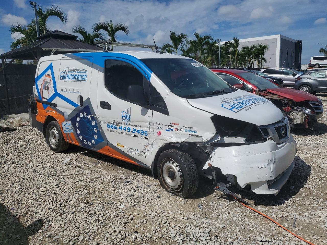 3N6CM0KN2LK691925 · 2020 NISSAN NV200 · 4/14