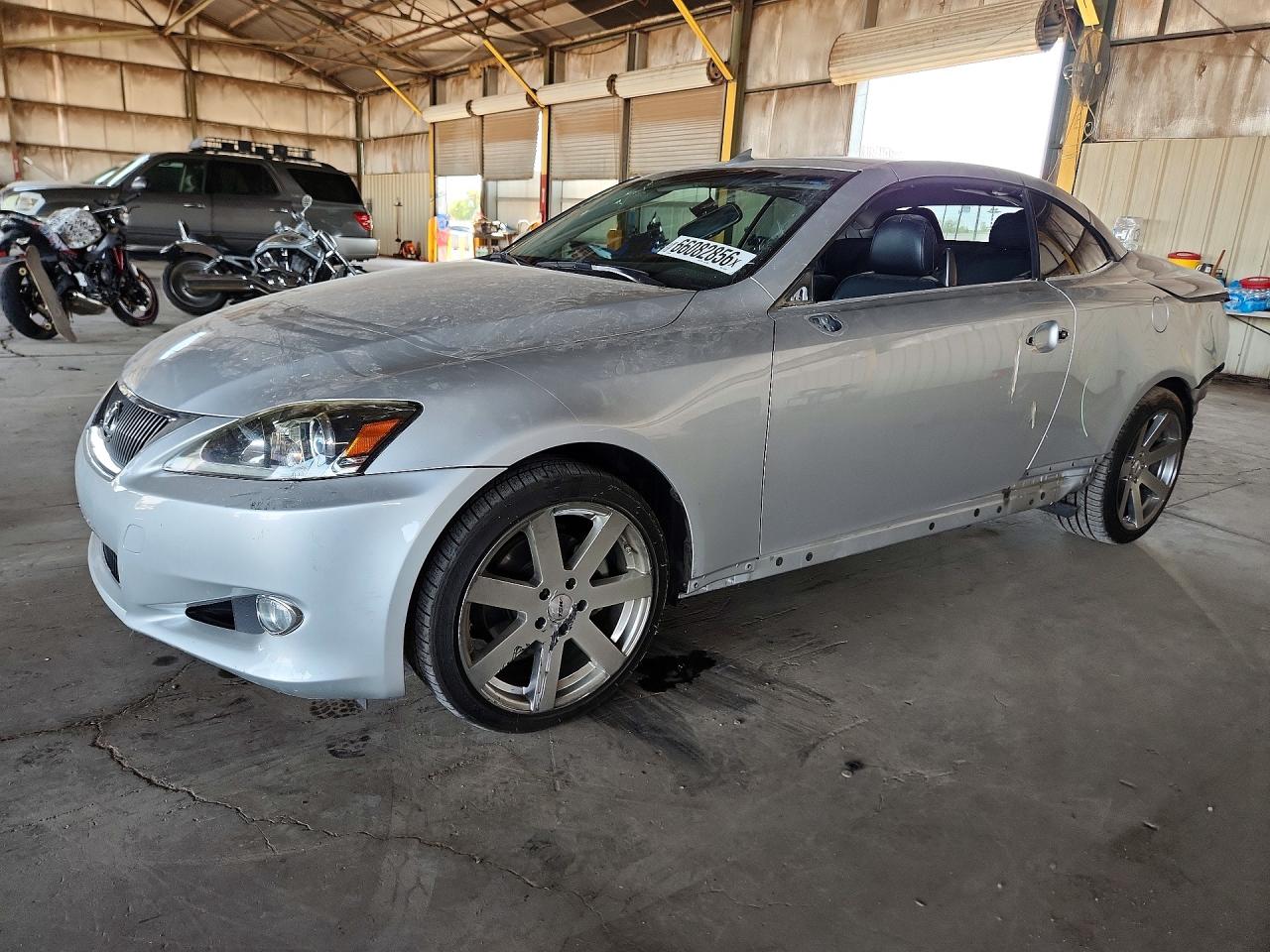 2011 LEXUS IS 250C
