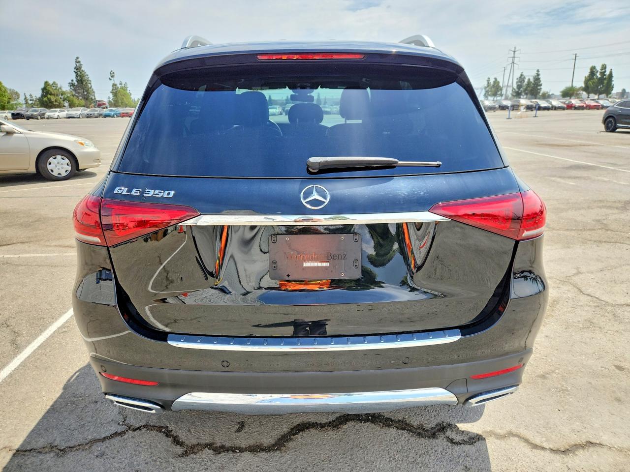 4JGFB4JB8MA504402 · 2021 MERCEDES-BENZ GLE · 6/13