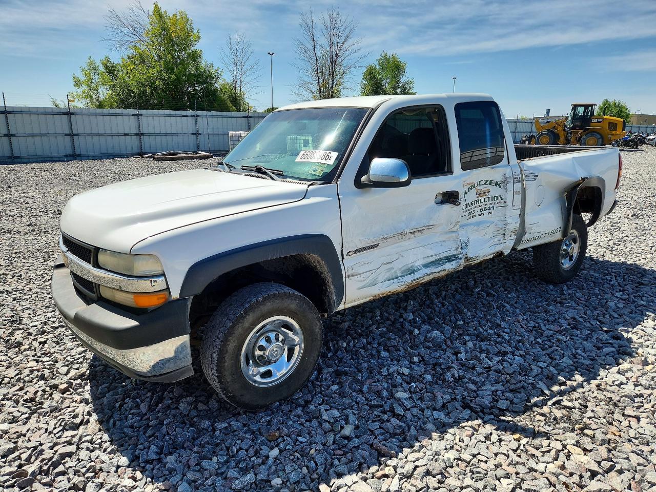 1GCHC29U91Z331989 · 2001 CHEVROLET SILVERADO