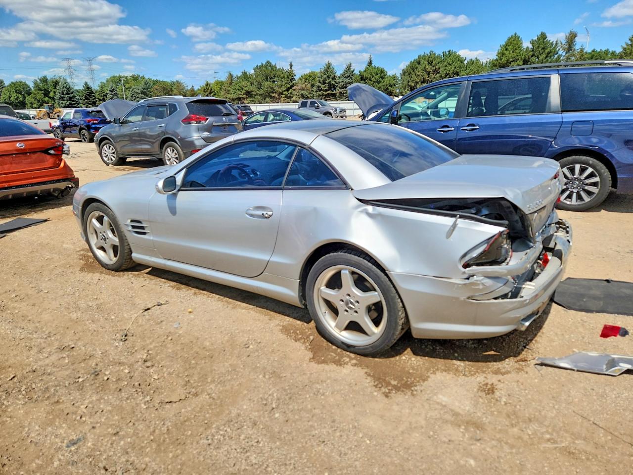 WDBSK75F53F029518 · 2003 MERCEDES-BENZ SL · 2/13
