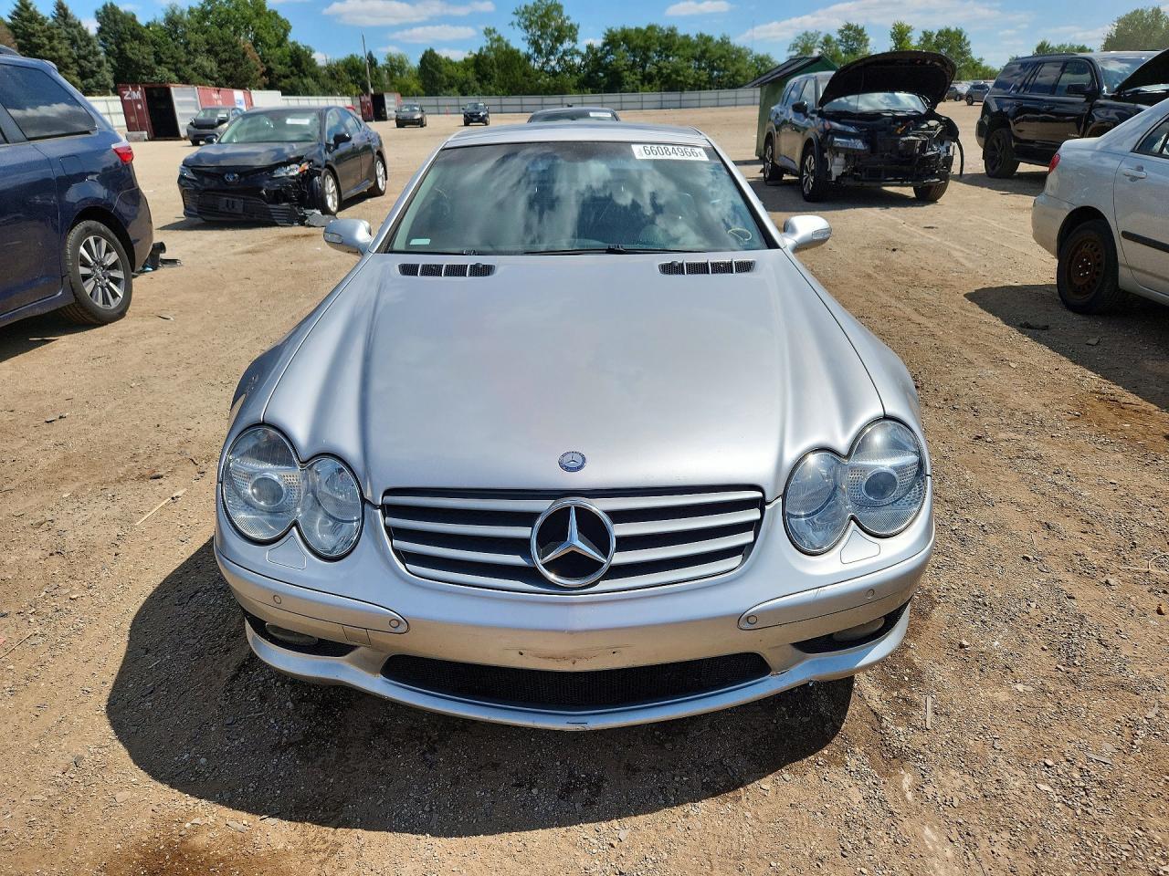WDBSK75F53F029518 · 2003 MERCEDES-BENZ SL · 5/13