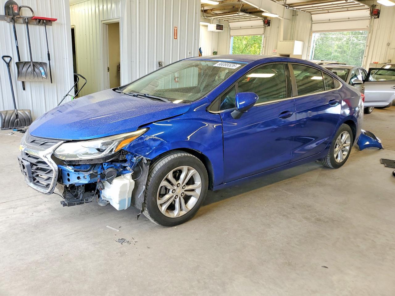 1G1BE5SM0K7137627 · 2019 CHEVROLET CRUZE