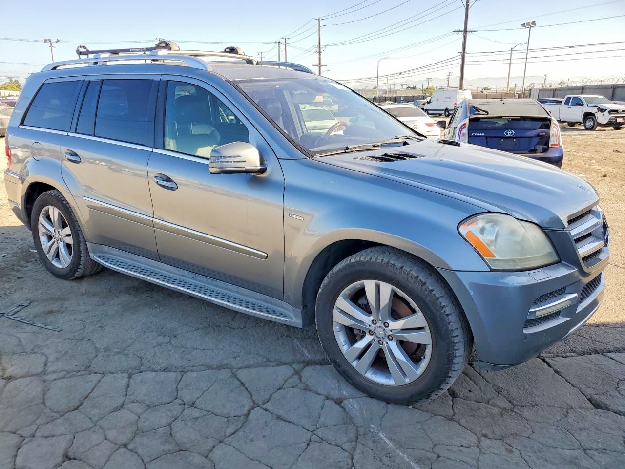 4JGBF2FEXBA633636 · 2011 MERCEDES-BENZ GL · 4/13