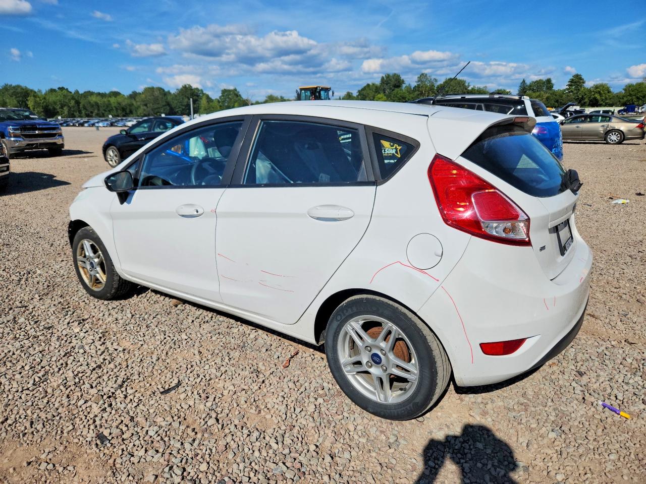3FADP4EJ4KM122078 · 2019 FORD FIESTA · 2/13