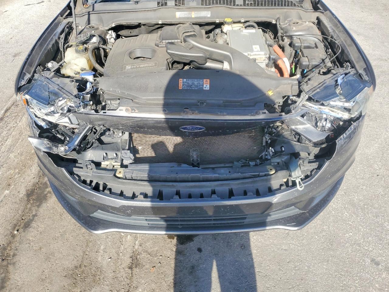 3FA6P0LU4HR240433 · 2017 FORD FUSION · 11/12