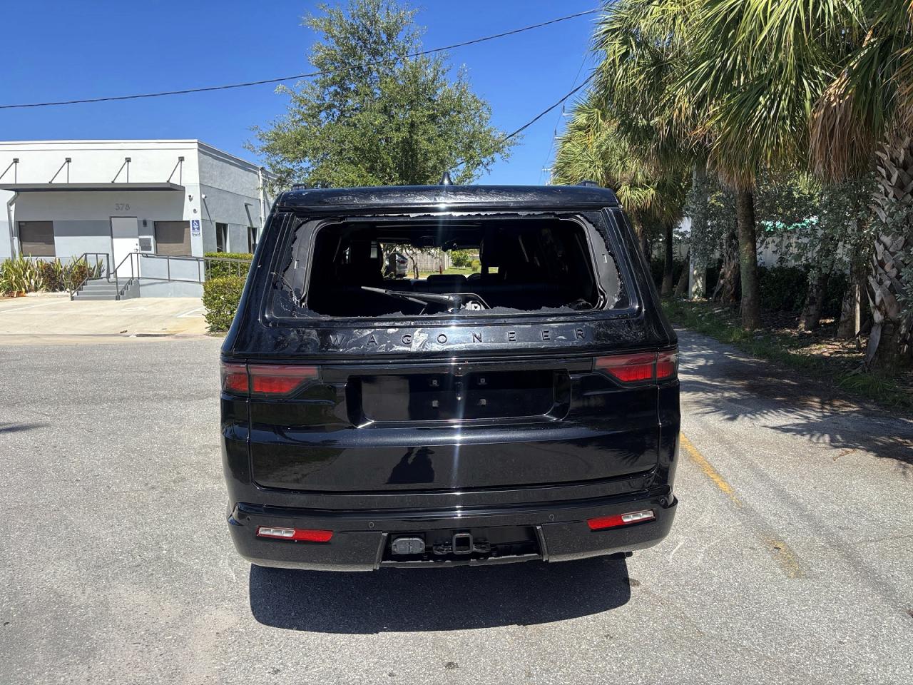 1C4SJVBP9RS116246 · 2024 JEEP WAGONEER · 6/12