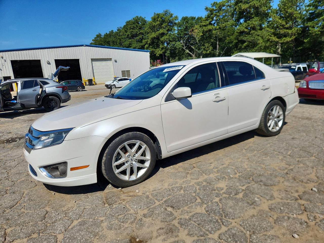 3FAHP0JA2BR252976 · 2011 FORD FUSION