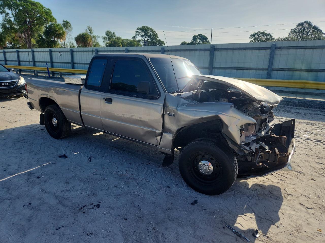 4F4CR16A7TTM46746 · 1996 MAZDA B2300 · 4/13