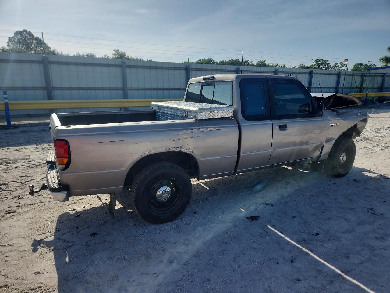 4F4CR16A7TTM46746 · 1996 MAZDA B2300 · 3/13