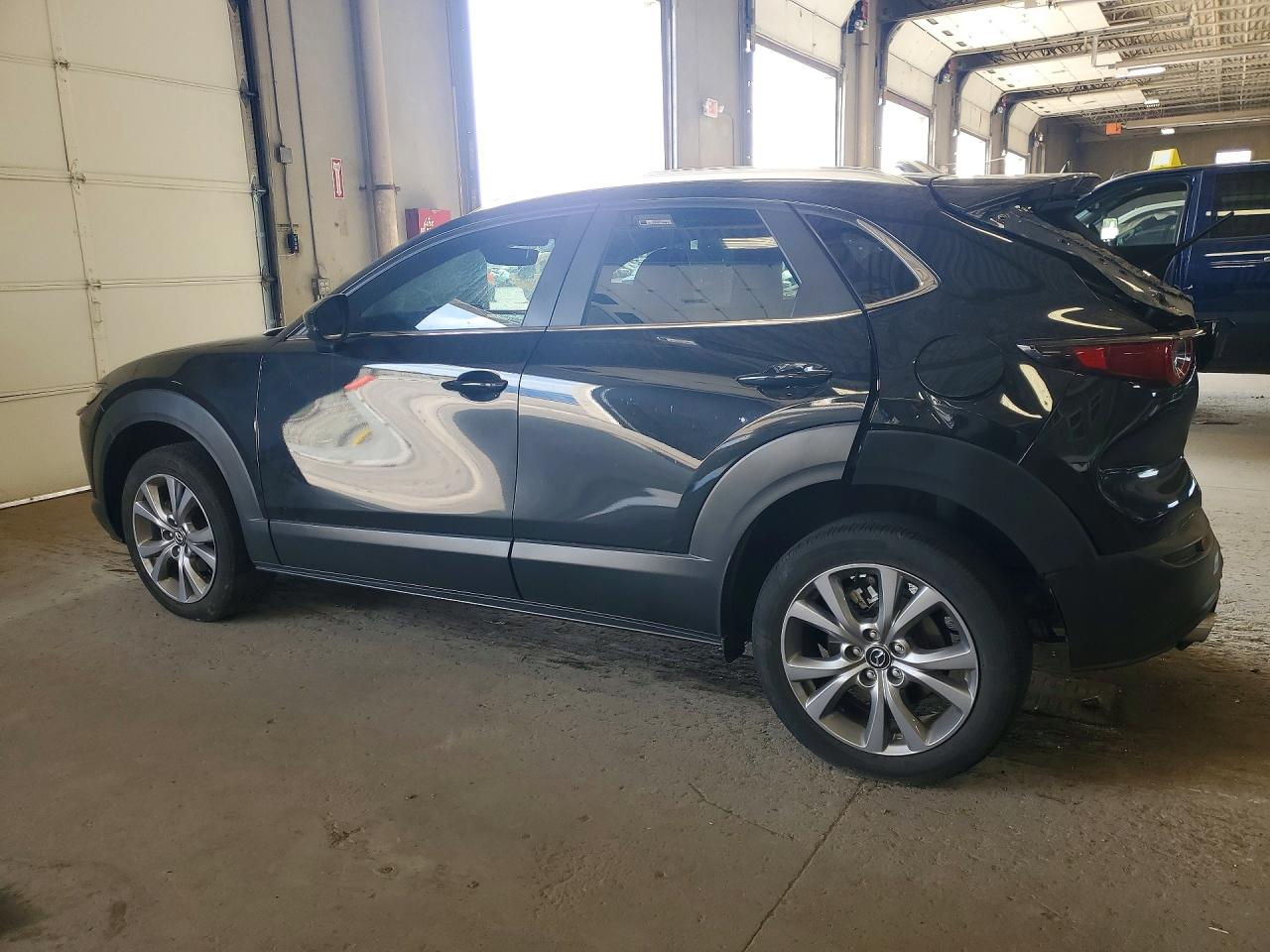 3MVDMBBM4PM585026 · 2023 MAZDA CX-30 · 2/13