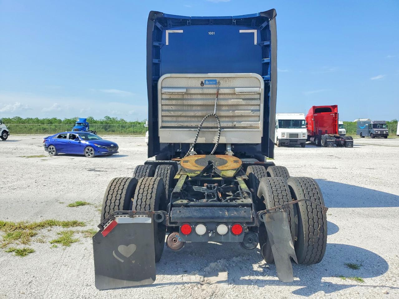 1XKYDP9X1HJ161449 · 2017 KENWORTH CONSTRUCTION · 6/13