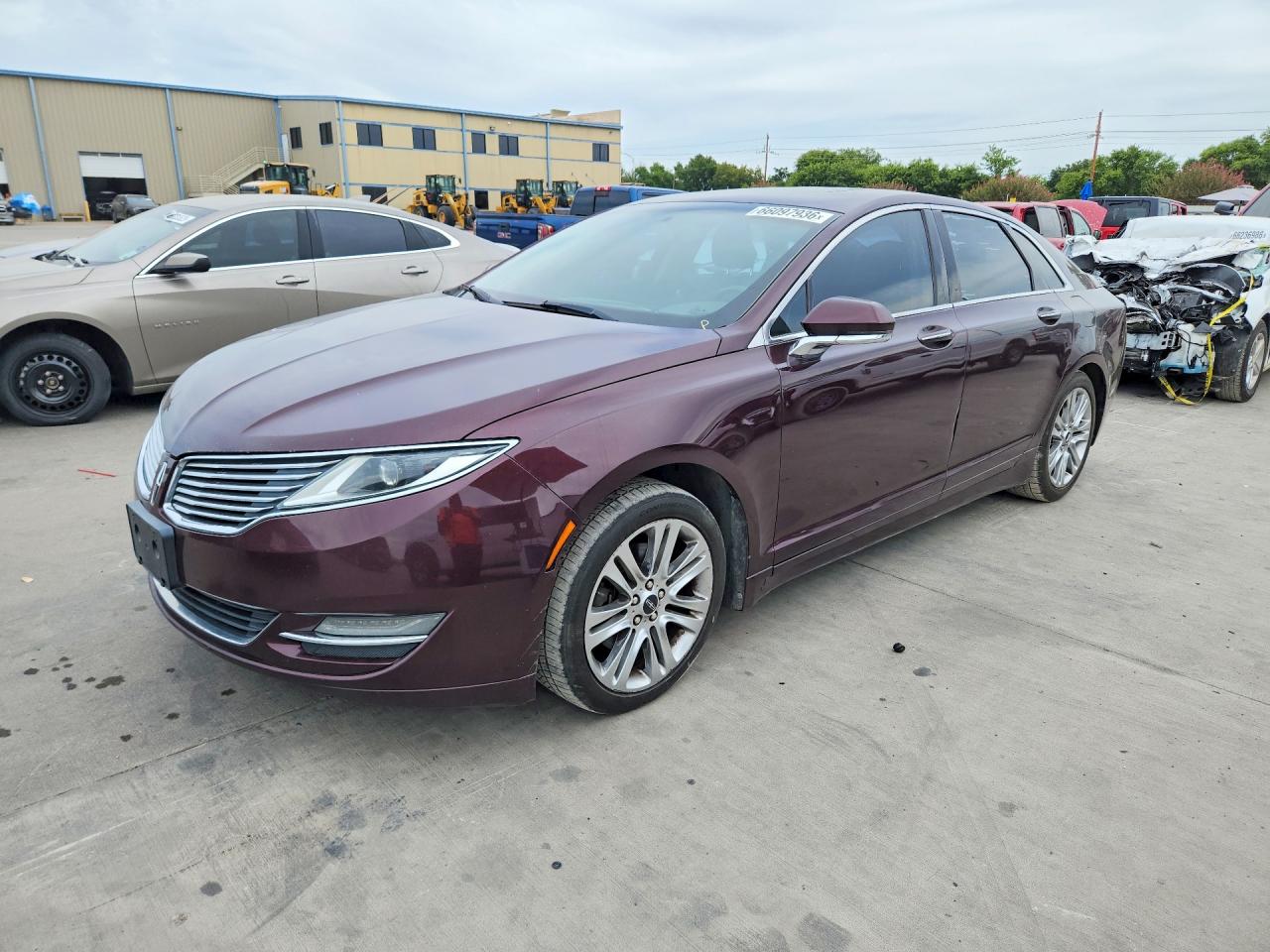 3LN6L2G98DR827893 · 2013 LINCOLN MKZ