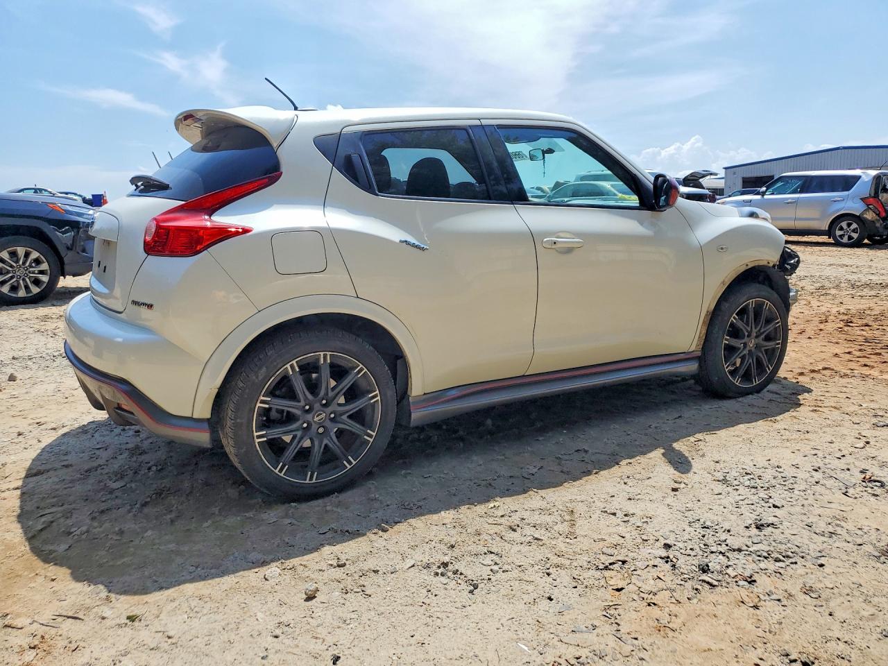 JN8AF5MV2ET365389 · 2014 NISSAN JUKE · 3/12