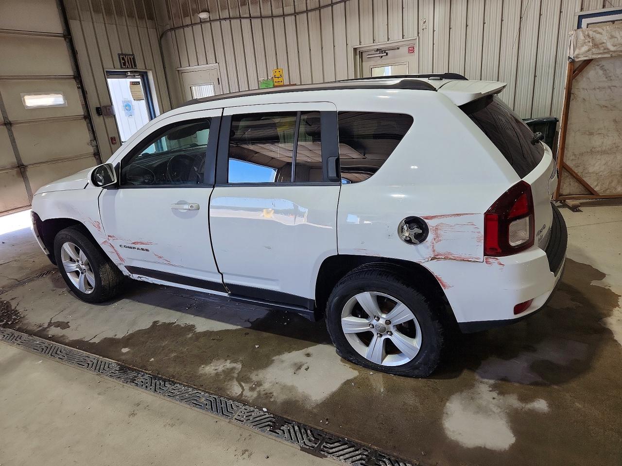 1C4NJDEB7FD130704 · 2015 JEEP COMPASS · 2/13