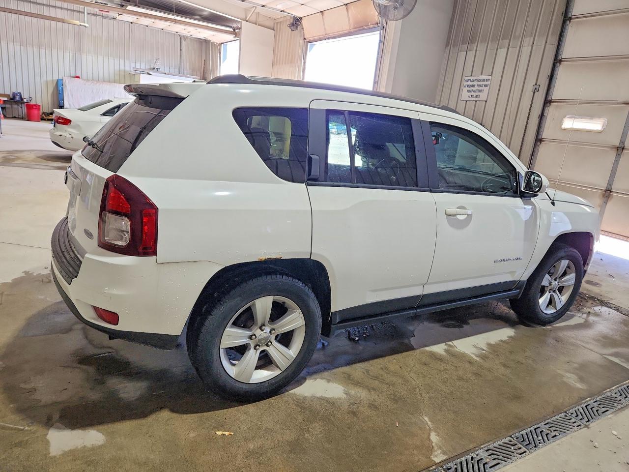 1C4NJDEB7FD130704 · 2015 JEEP COMPASS · 3/13