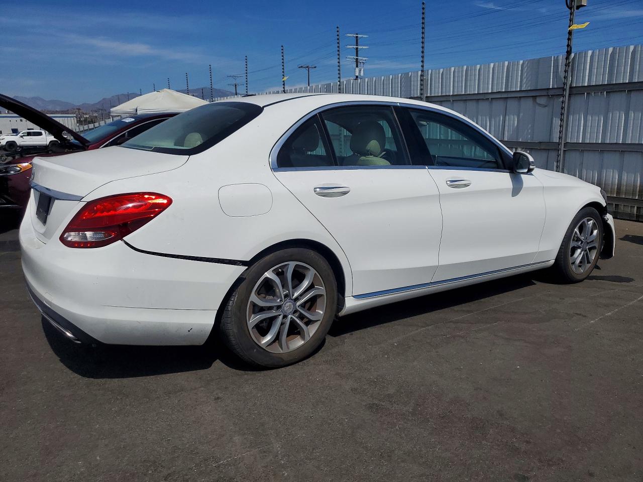 55SWF4JB8GU143546 · 2016 MERCEDES-BENZ C · 3/13